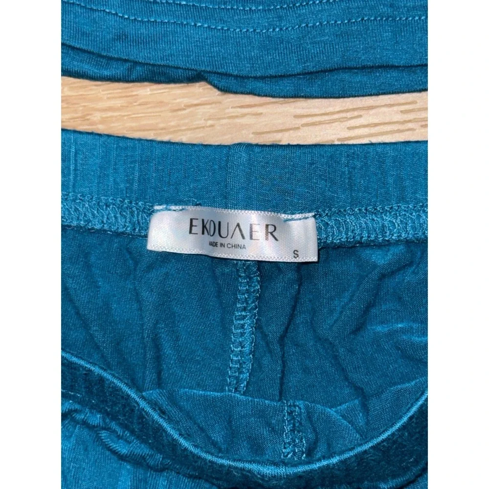 Ekouaer two piece