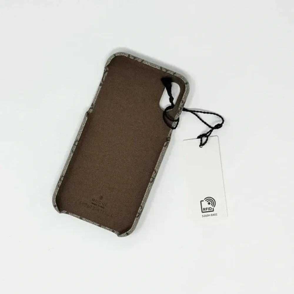 Gucci nwt iphone