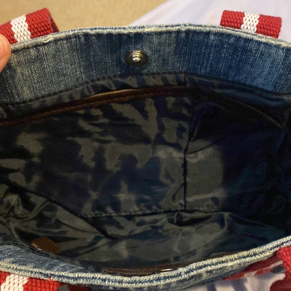Tommy Hilfiger super cute