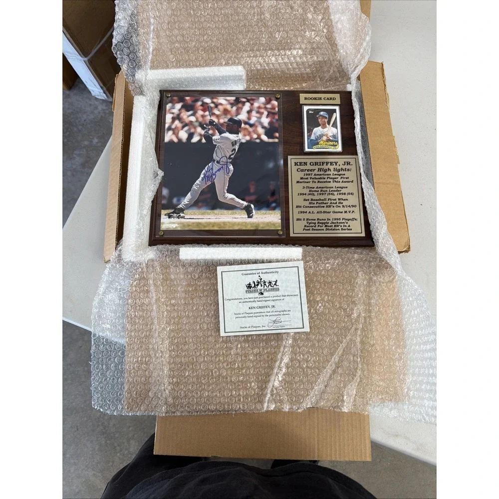 Ken Griffey Jr. Hand-Signed 8x10‎ + Original 1989 Rookie Card – Mariners – COA