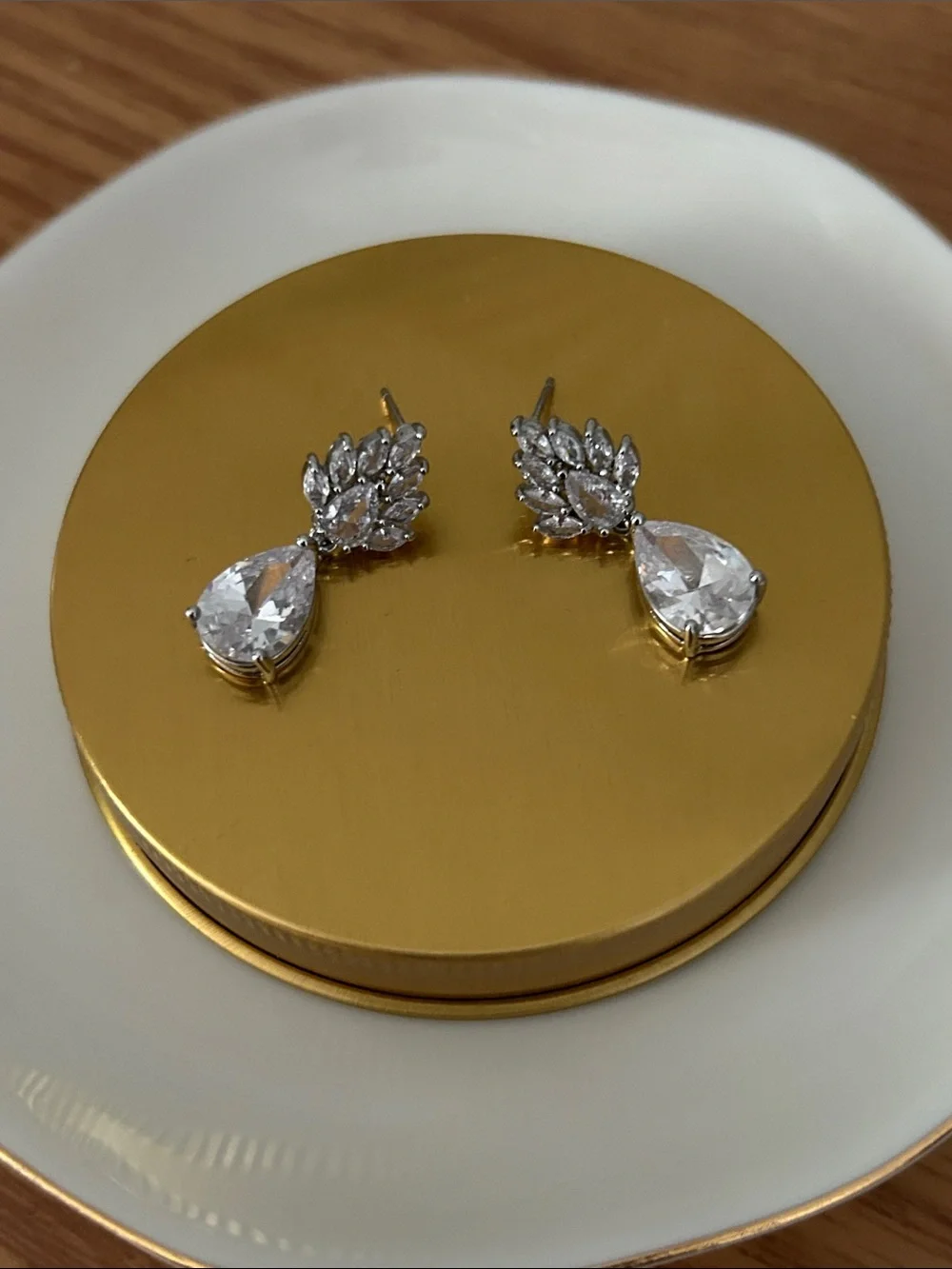 Elegant Clear Teardrop Crystal Drop Earrings for Wedding or Special Occassion