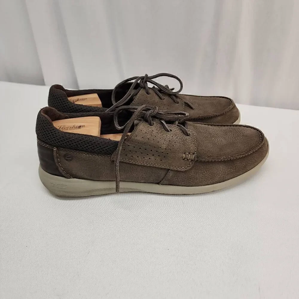 Clarks men size