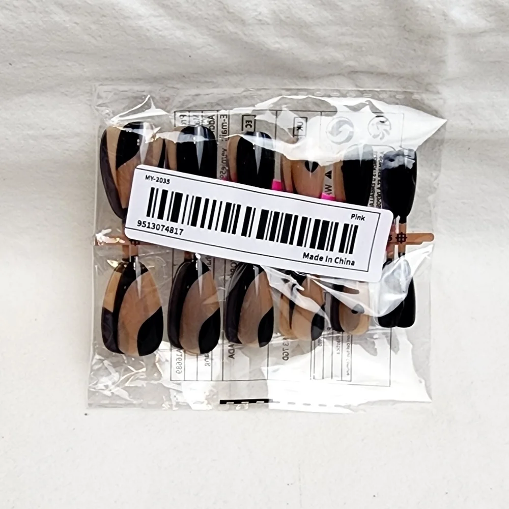 N/A 24 pieces