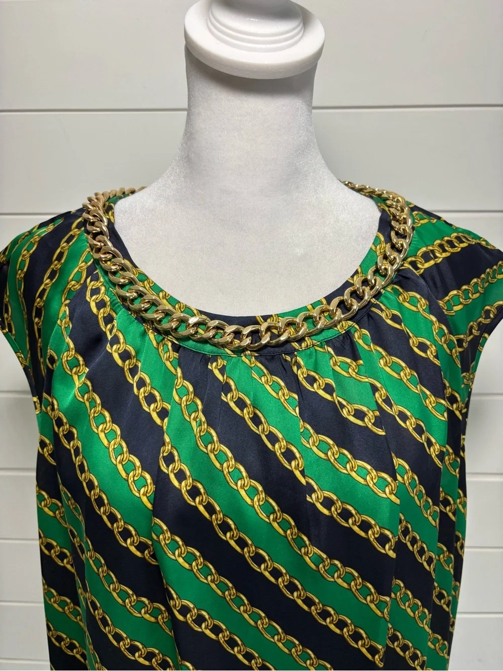 Michael Michael Chain Neck Sleeveless Blouse Green Black Gold Size L