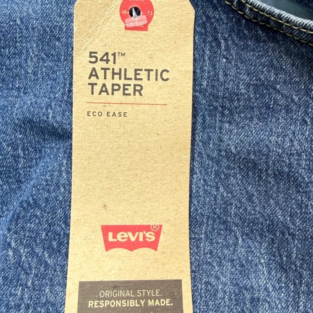 Levis new tags