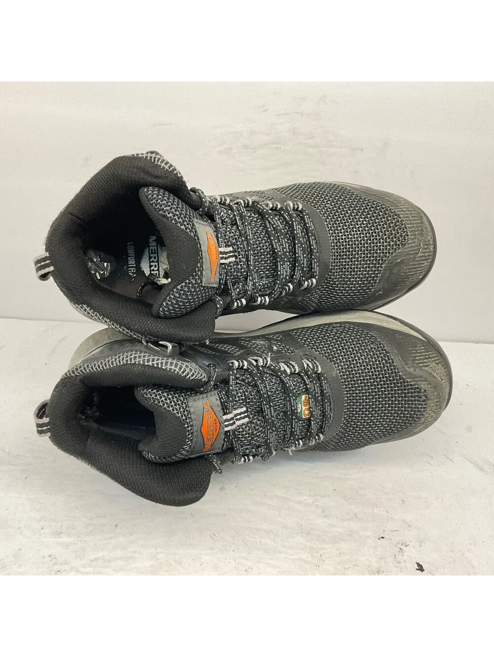 Merrell used boots