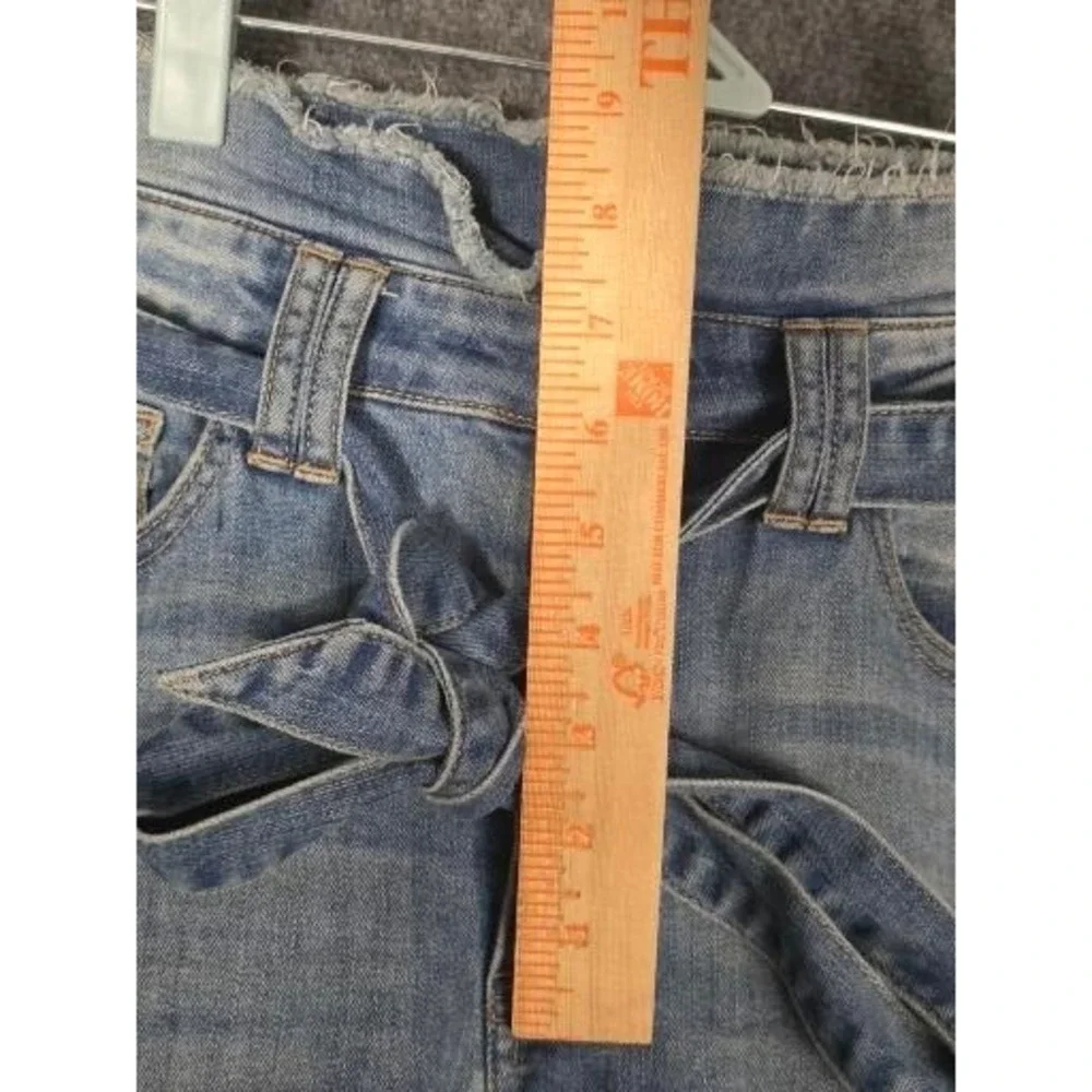 Guess zipper off