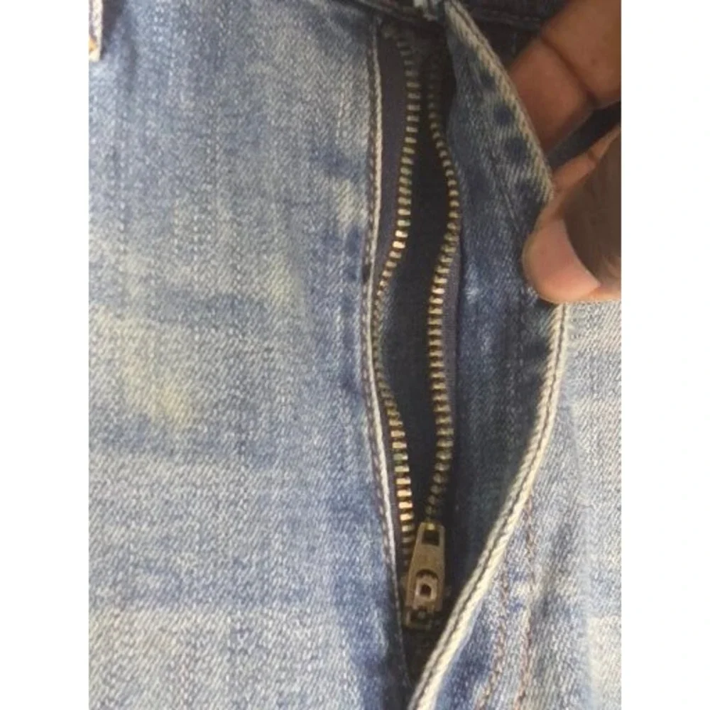 Guess zipper off