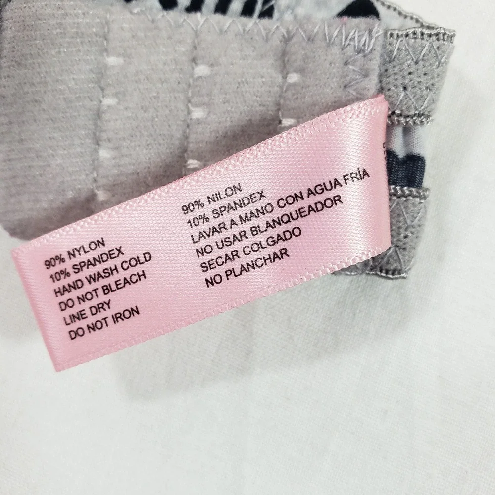 Juicy Couture embrace allure