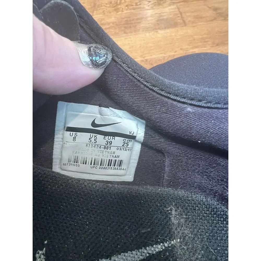 Nike preowned well