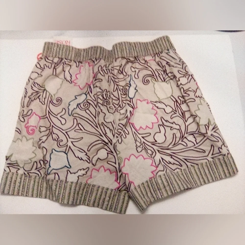 Knox Rose chic high