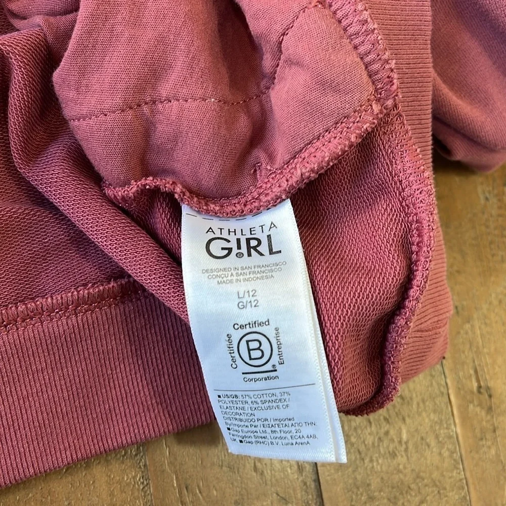Athleta rose snap