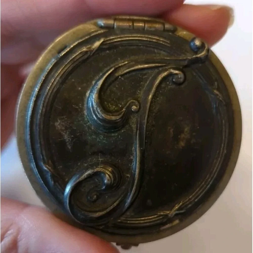 The Unbranded Brand antique silver