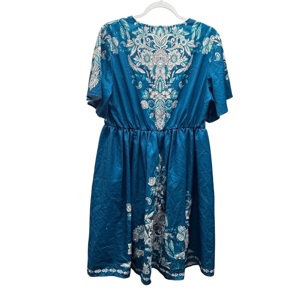BloomChic Blue Floral Boho Dress NWoT 12 V‎ Neck Flutter Sleeve Empire Boho Chic