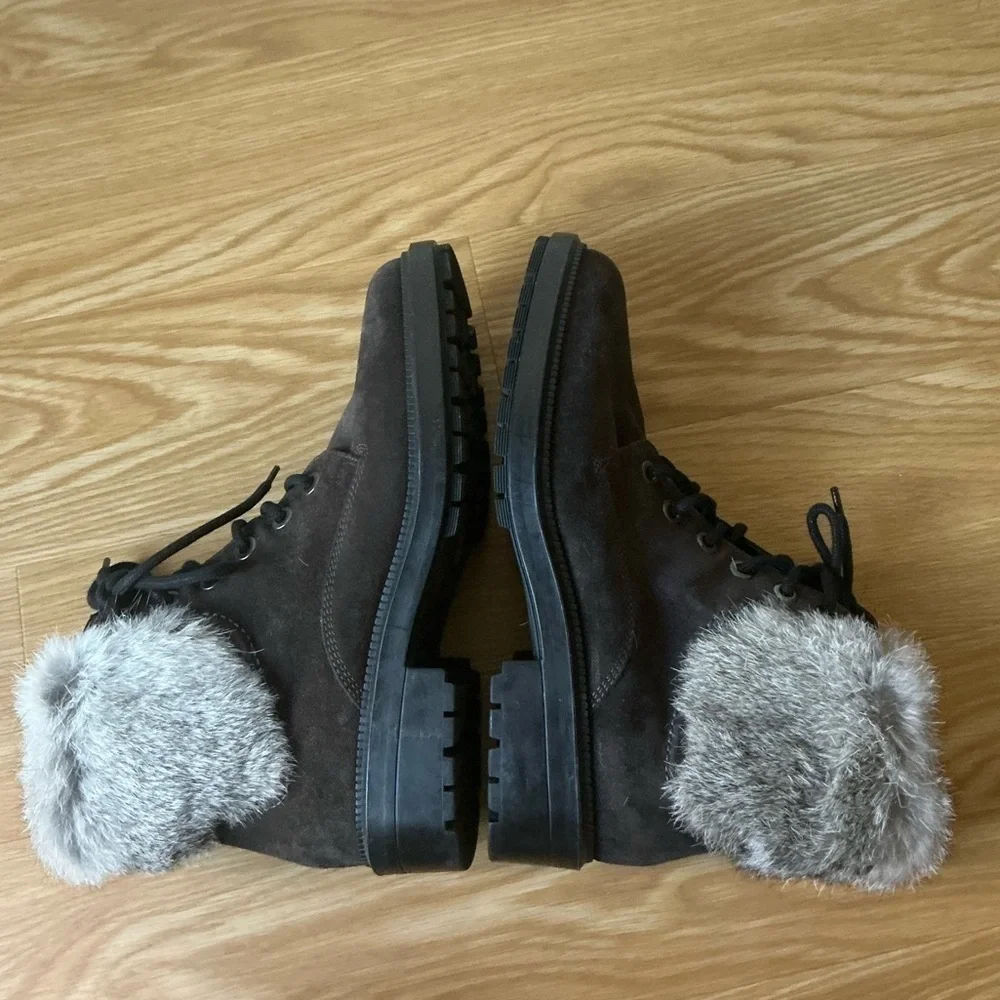Aquatalia lacy suede