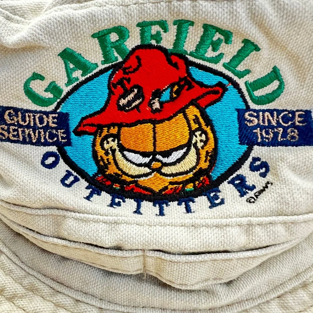 Garfield Outfitters vintage garfield