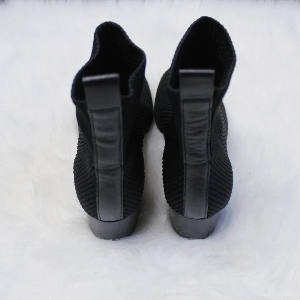 Everlane streamlined knit