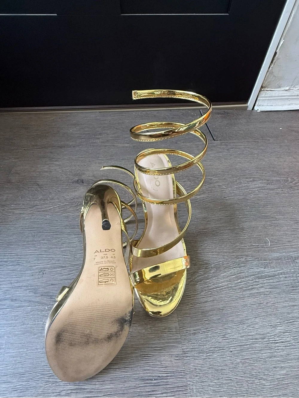Aldo metallic gold