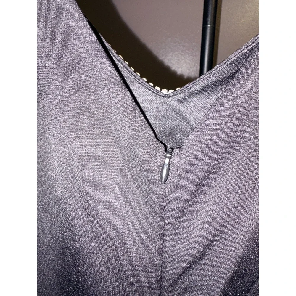 Faeriesty statement neckline