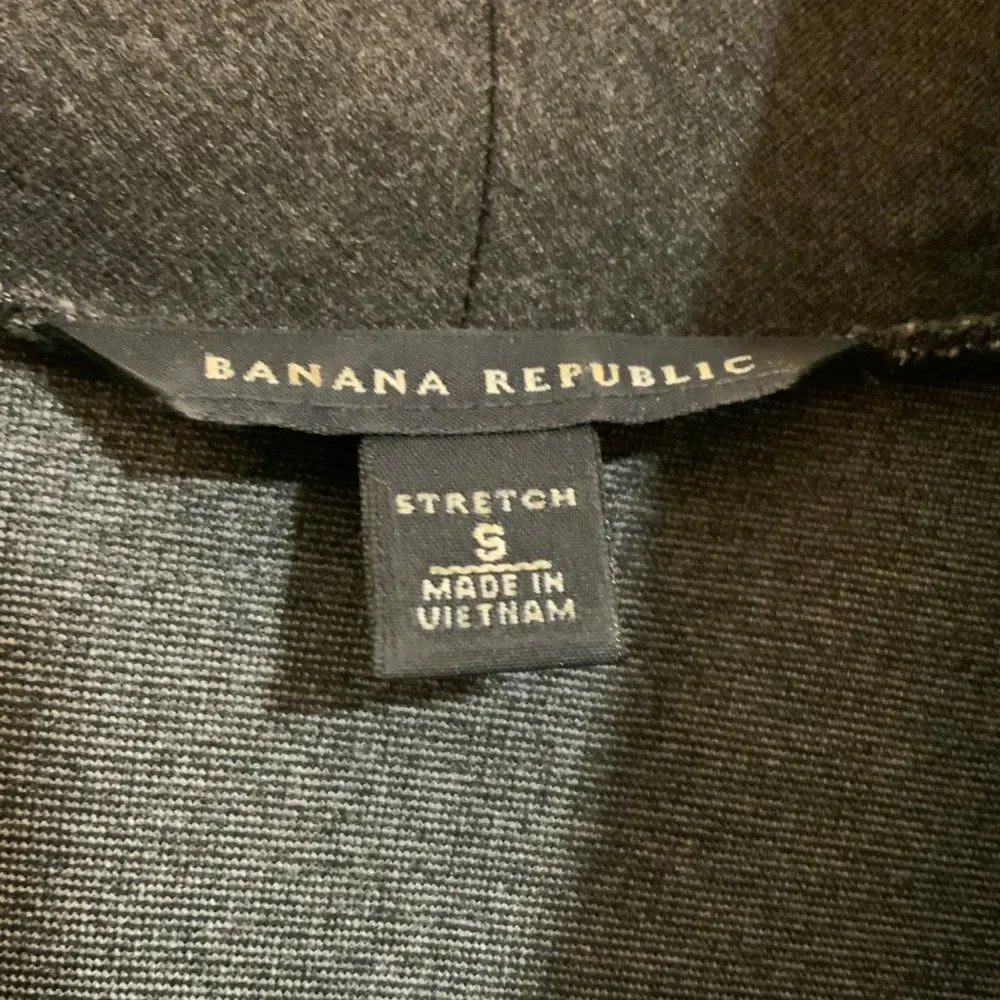 Banana Republic size small