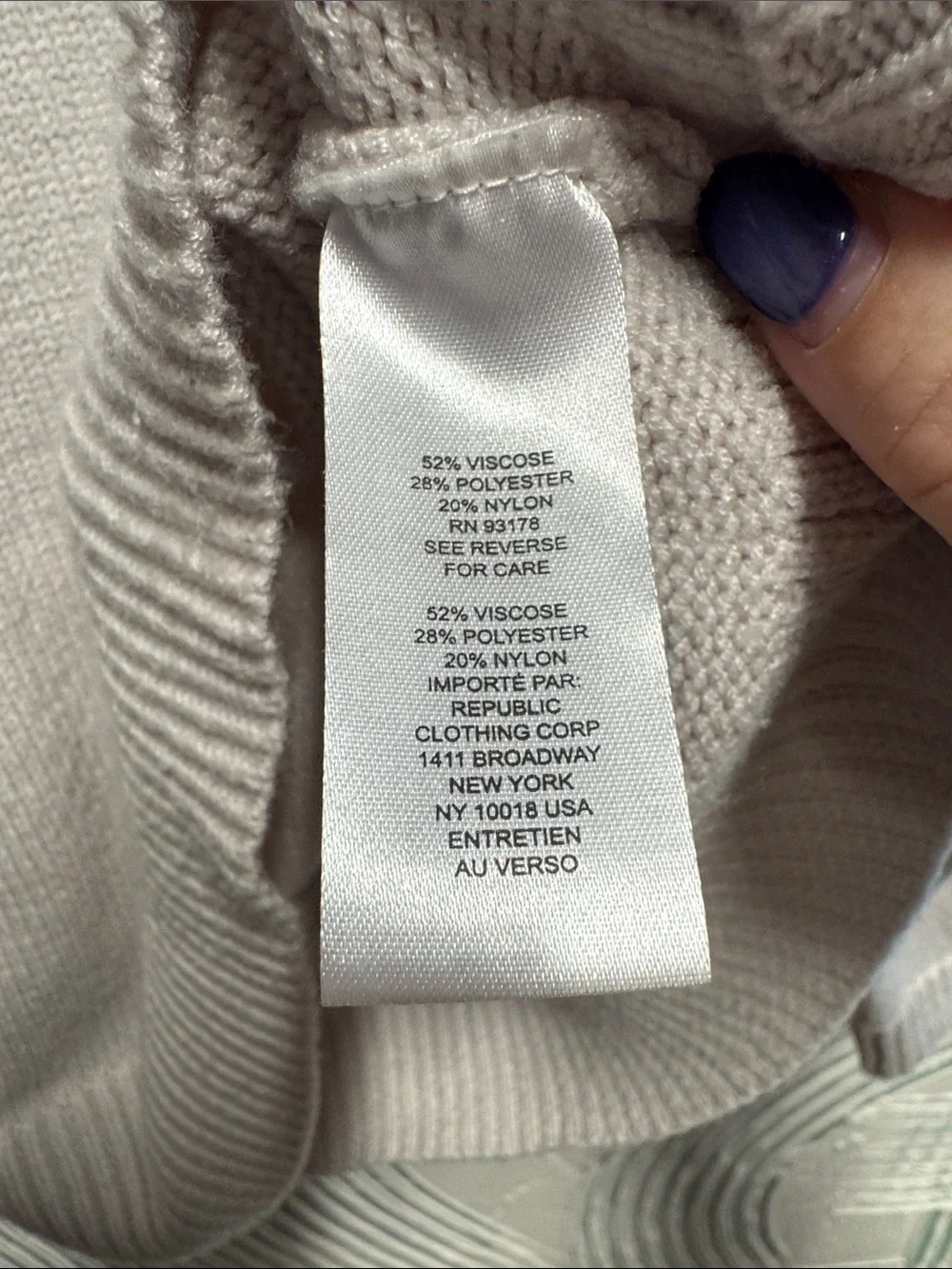 T Tahari light gray