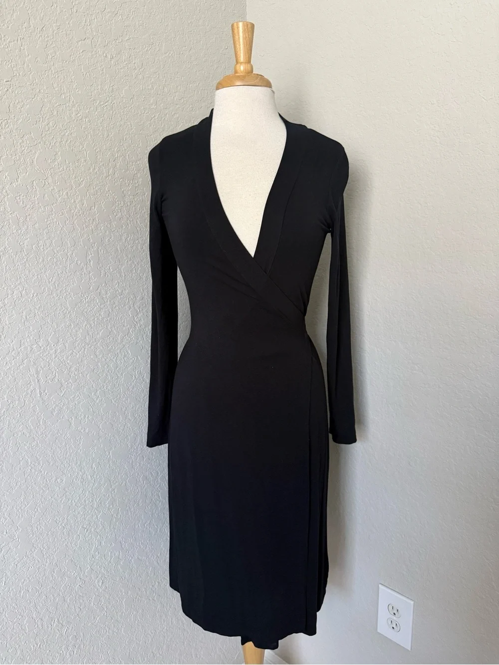 Boden Black Wrap Midi Jersey Knit Dress Size 6R Long Sleeve Stretch Career Chic