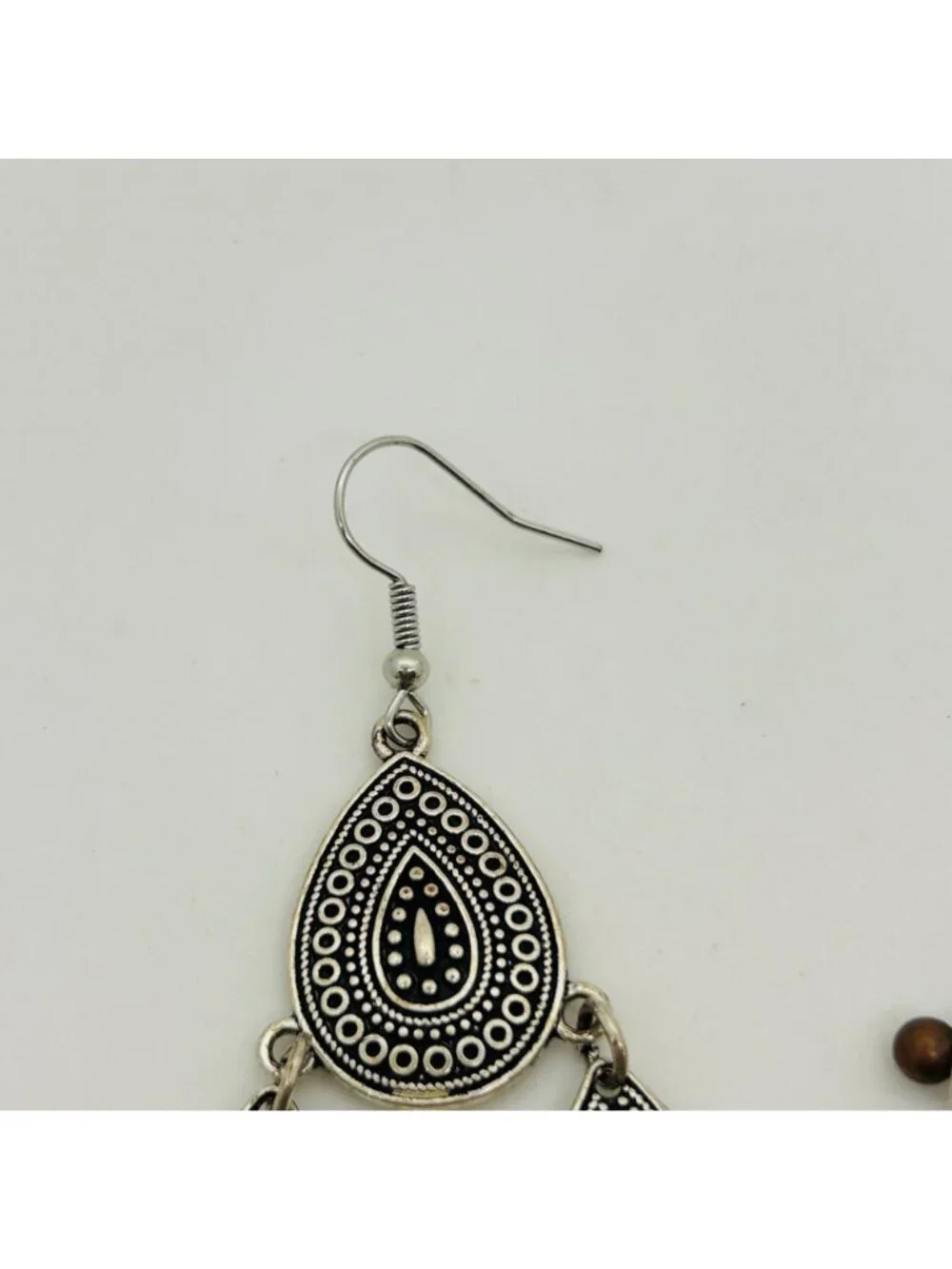 Estate jewelry show style