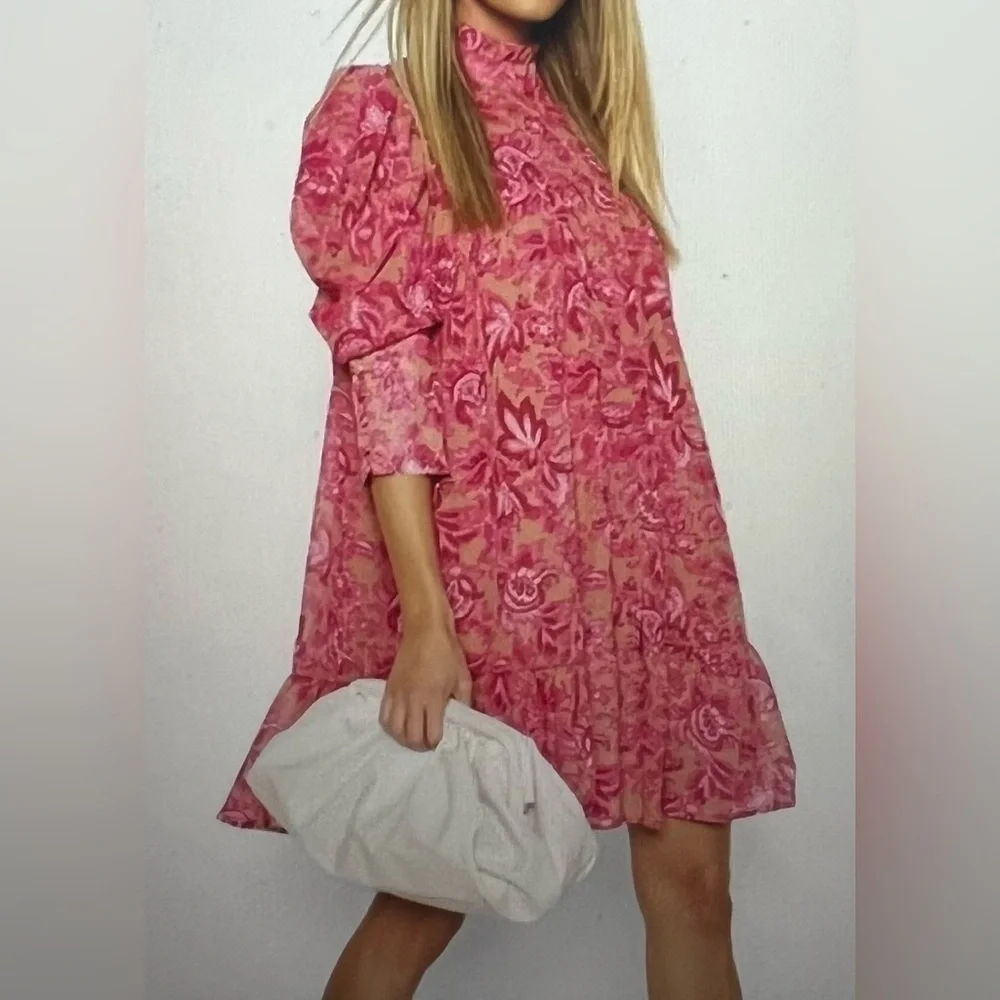 Boohoo printed puff