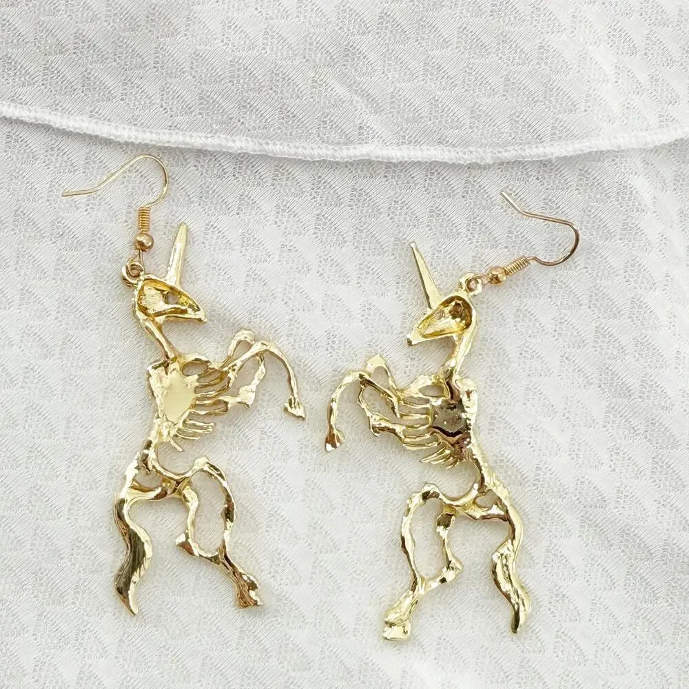 Unbranded gold unicorn
