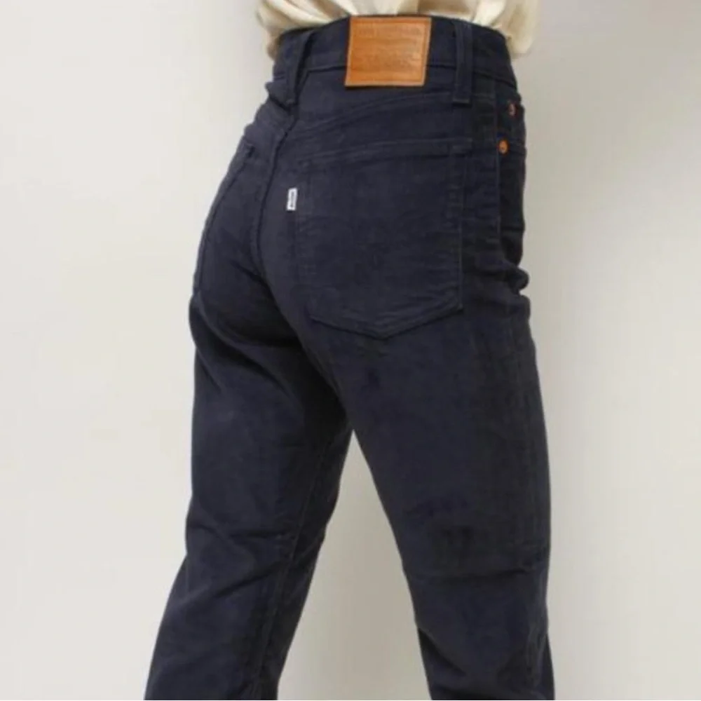Levis rare color