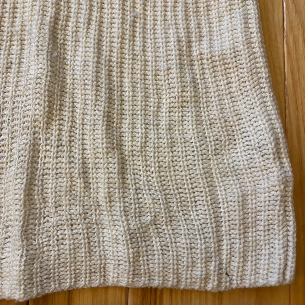 Vince neck cashmere