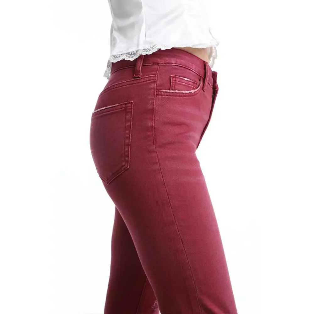 Bayeas bold flattering