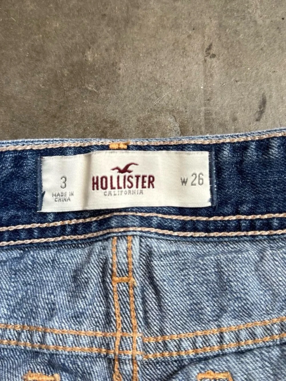 Hollister low rise
