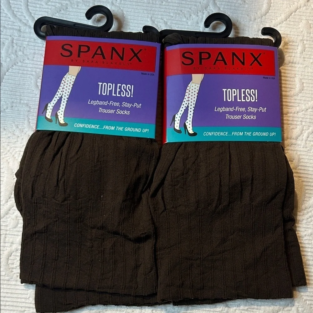 SPANX Topless stay put Dress Socks.NEW Trouser Socks. Brown Ribbed. Regular size