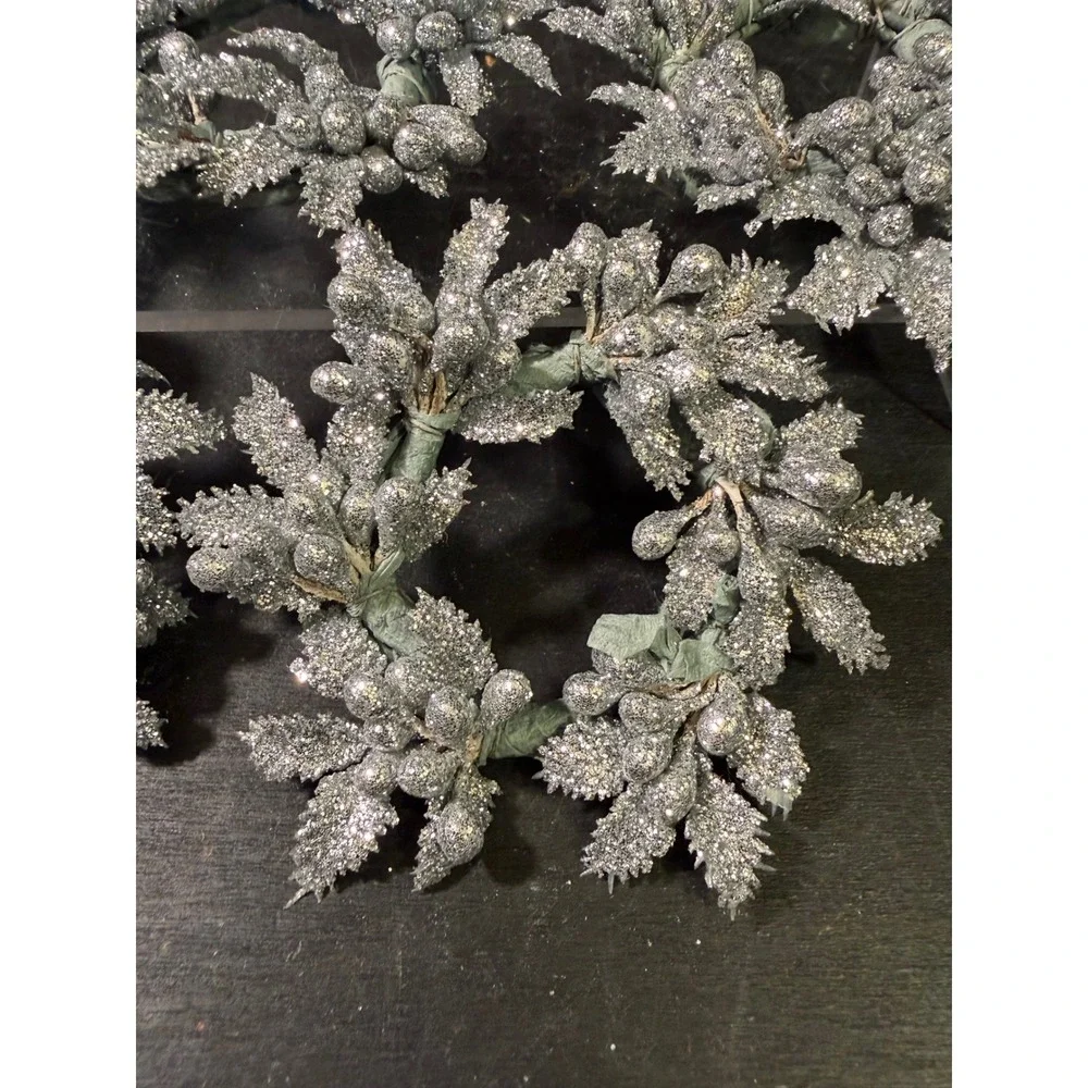N/A silver glitter