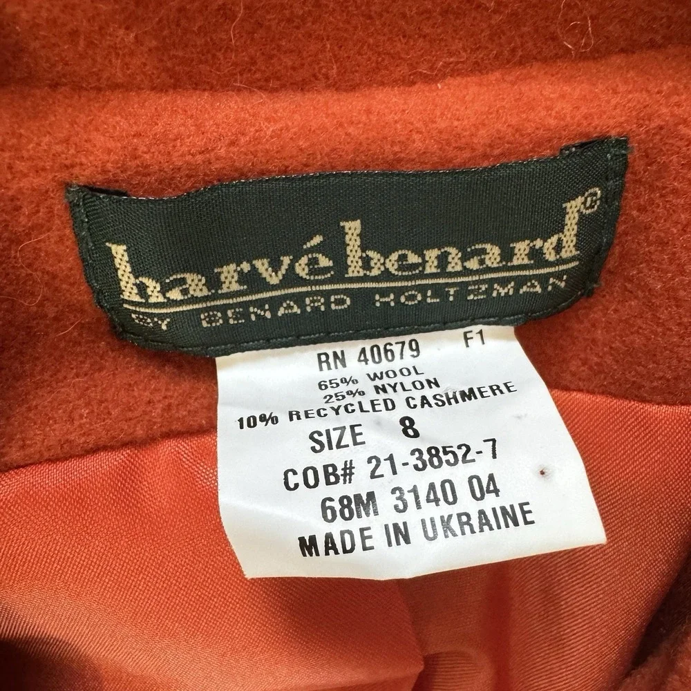 Harvé Benard this piece