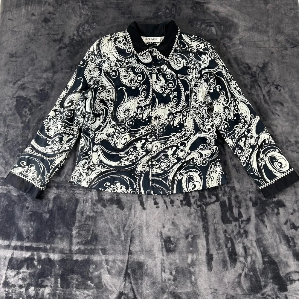 Anage jacket showcases