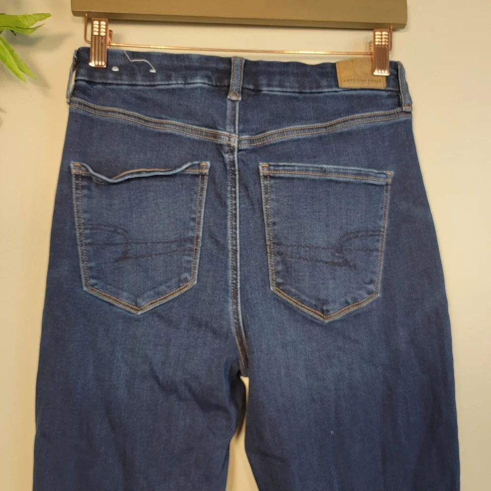 American Eagle Outfitters excellent like