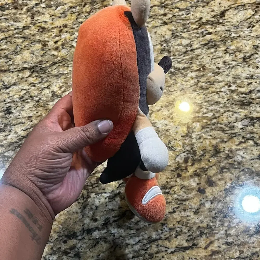 Sonic The Hedgehog mighty armadillo