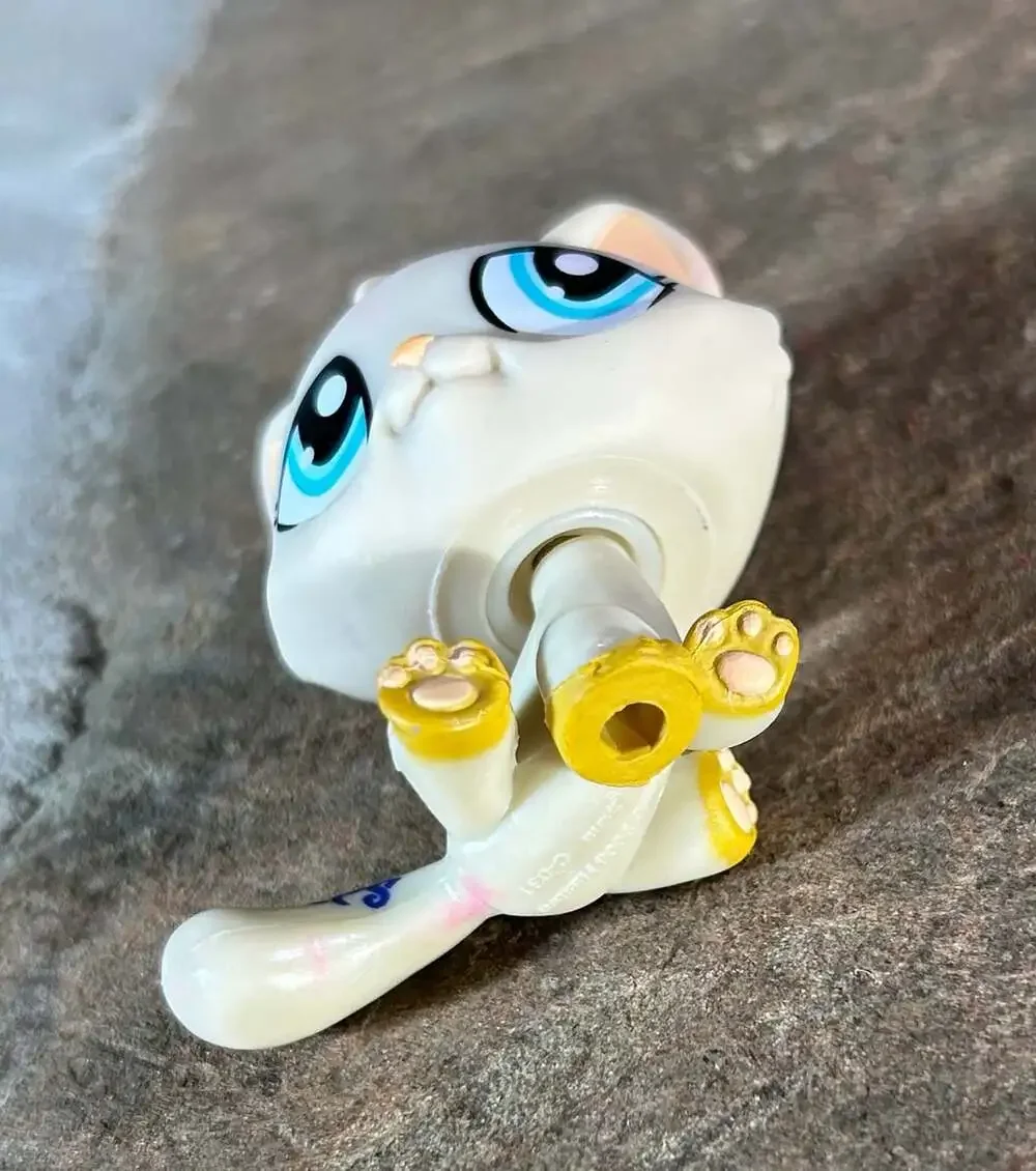 Littlest Pet Shop authentic littlest