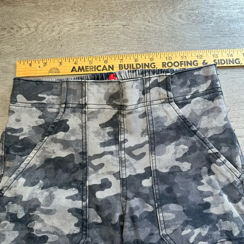 SPANX stretch mid