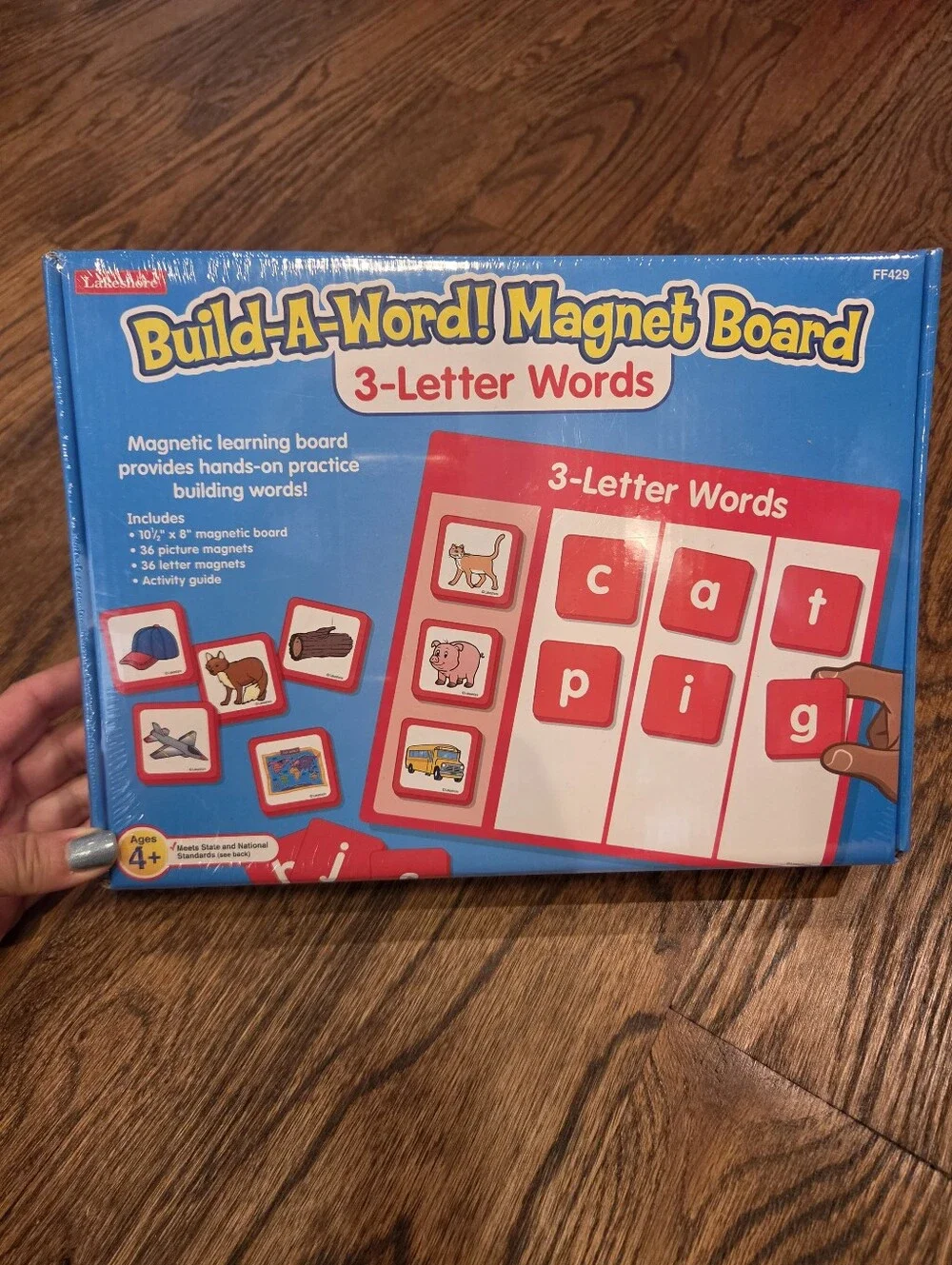 Build-A-Word! Magnet Board 3 Letter Words Lakeshore Learning NEW