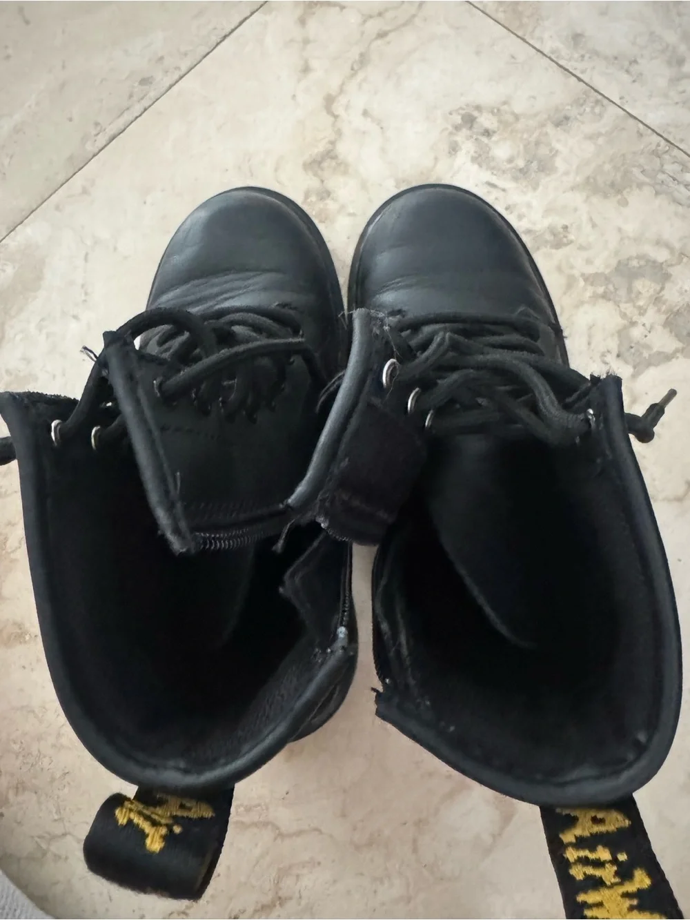 Dr. Martens classic dr