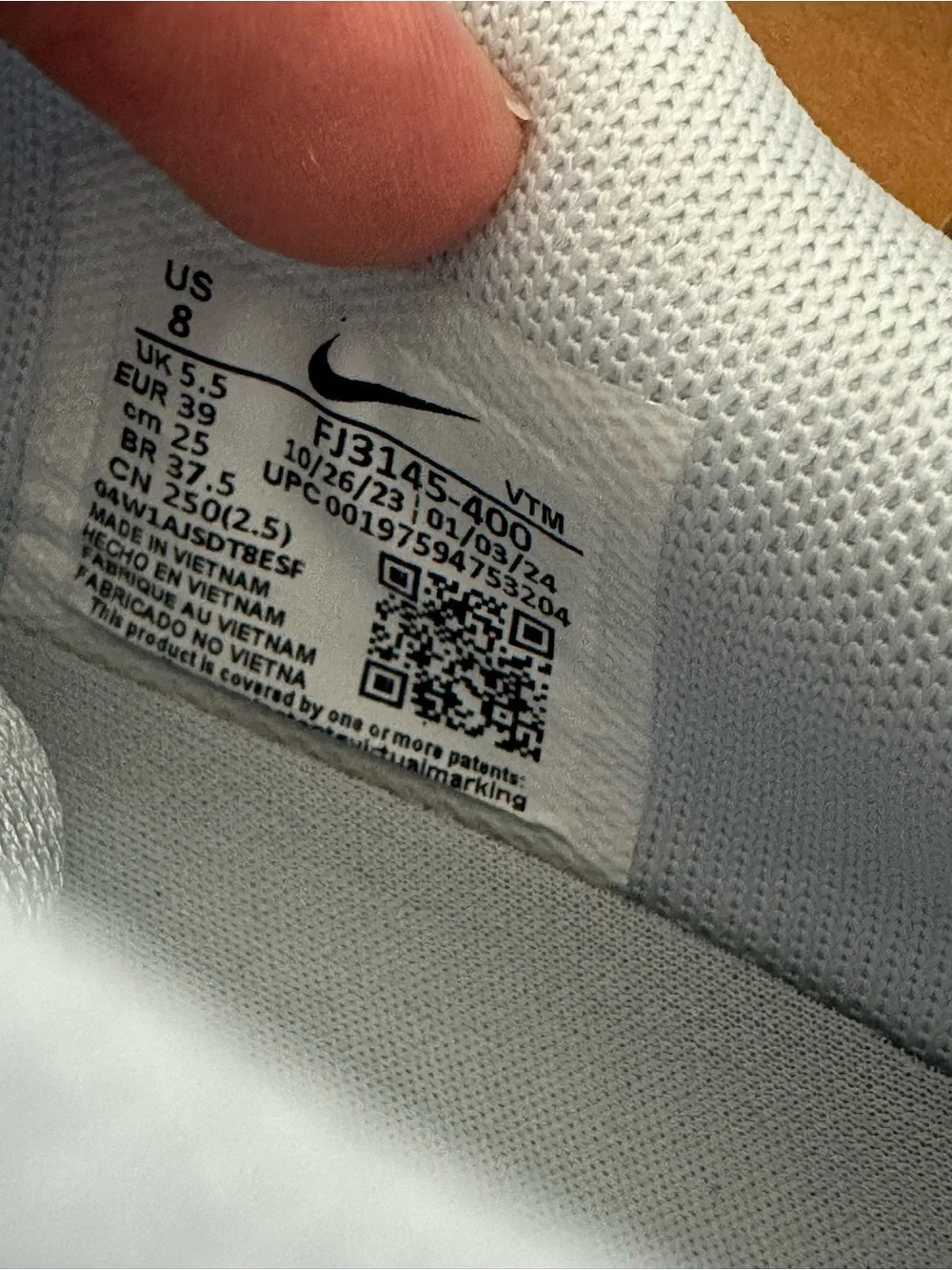 Nike breathable light