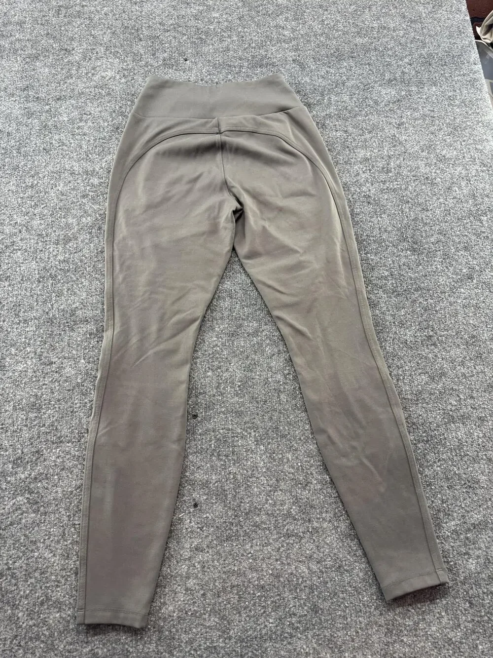 Athleta these headlands