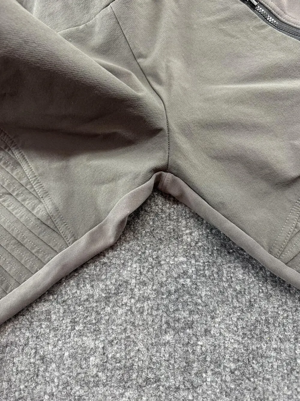 Athleta these headlands