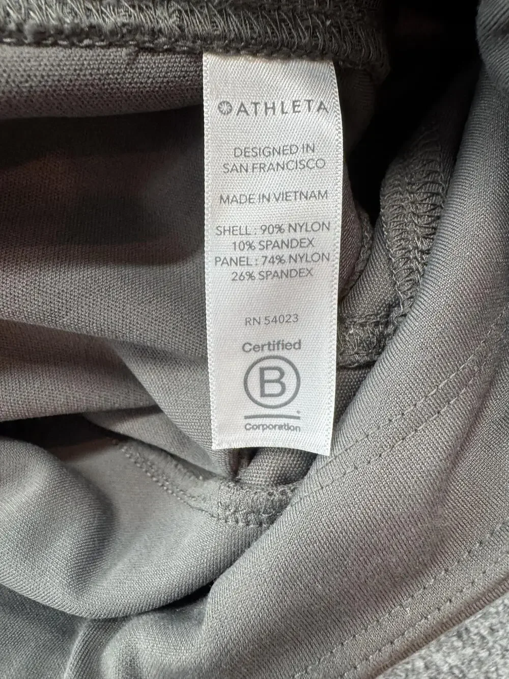 Athleta these headlands