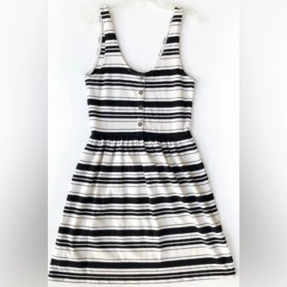 J. Crew Villa Knit Tank Dress In B/W Stripe  Button Back Sleeveless Fit & Flare