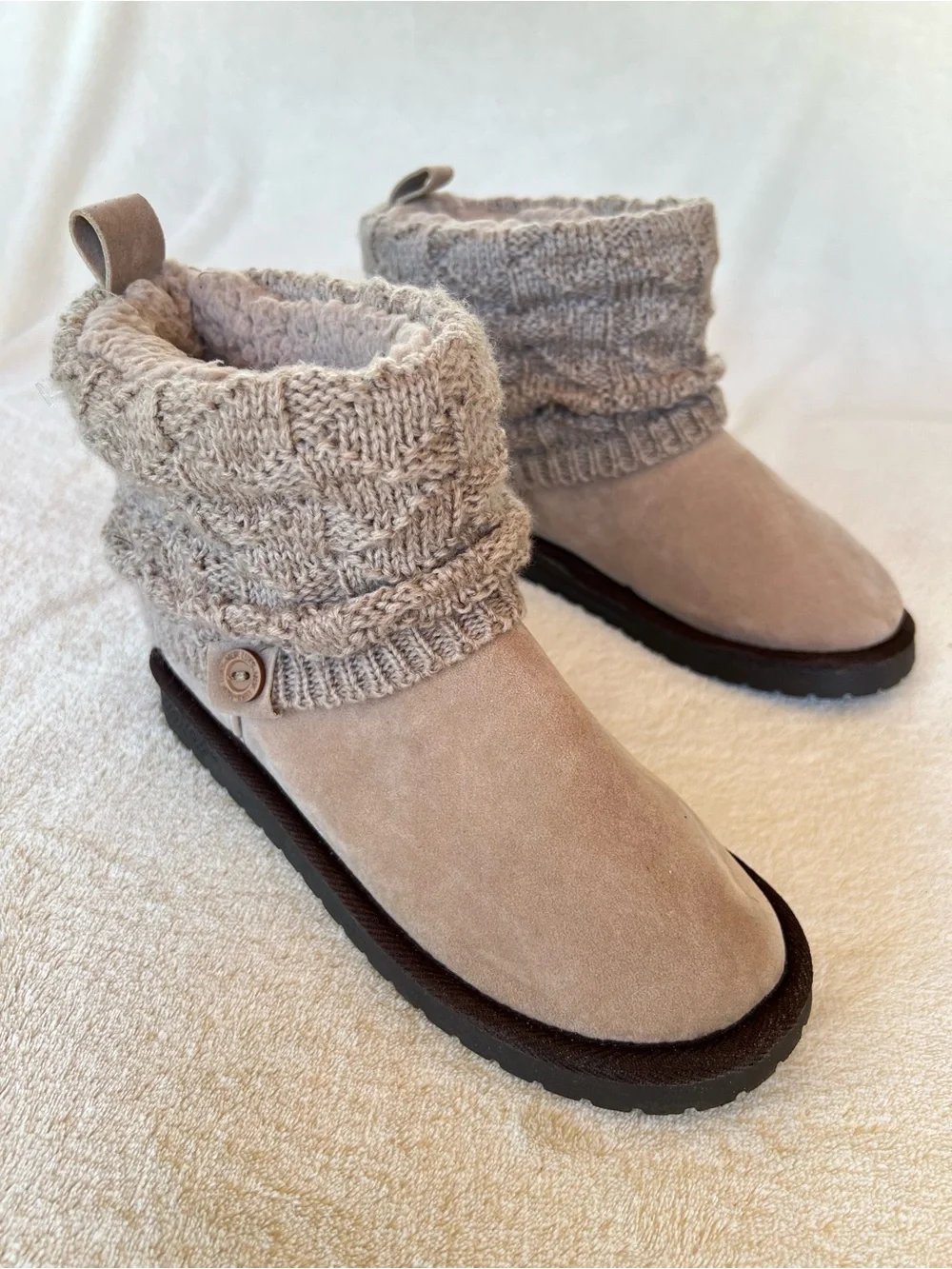 Muk Luks tackle cold