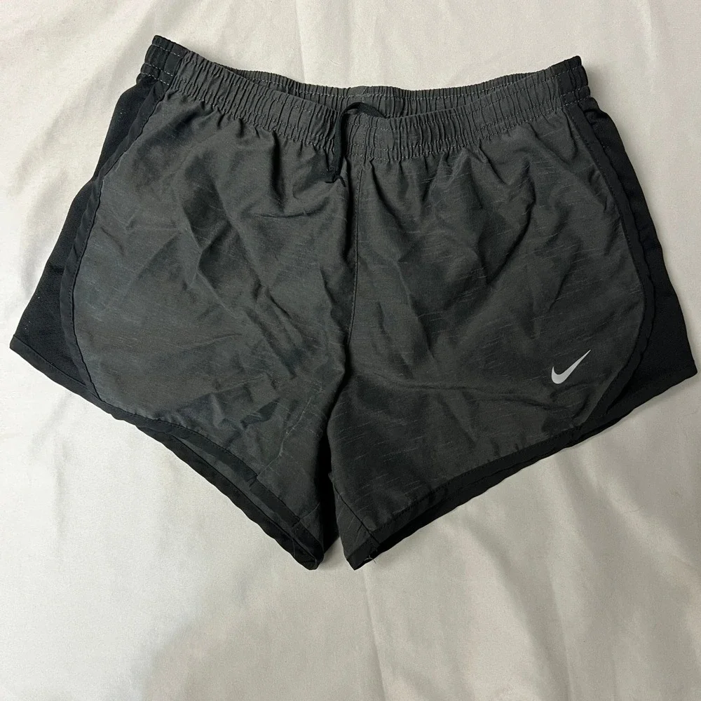 Nike womens dri